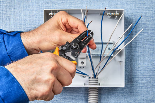 Best Commercial Electrical Services  in Ellwood City, PA